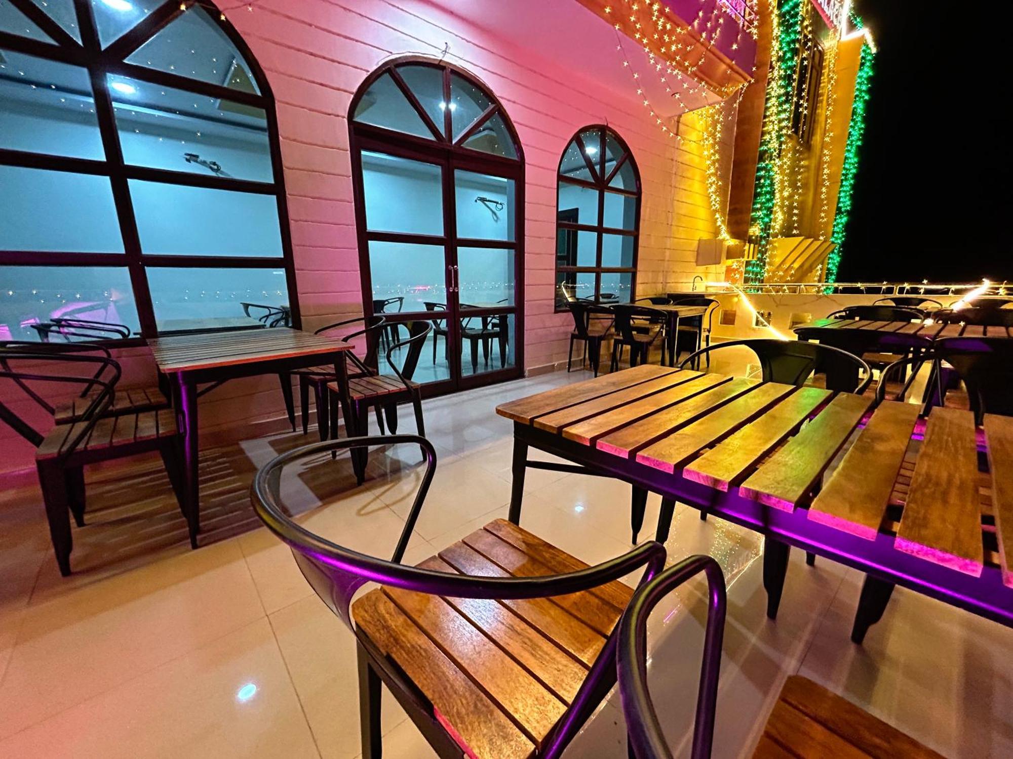 Nath Palace Varanasi Exterior foto